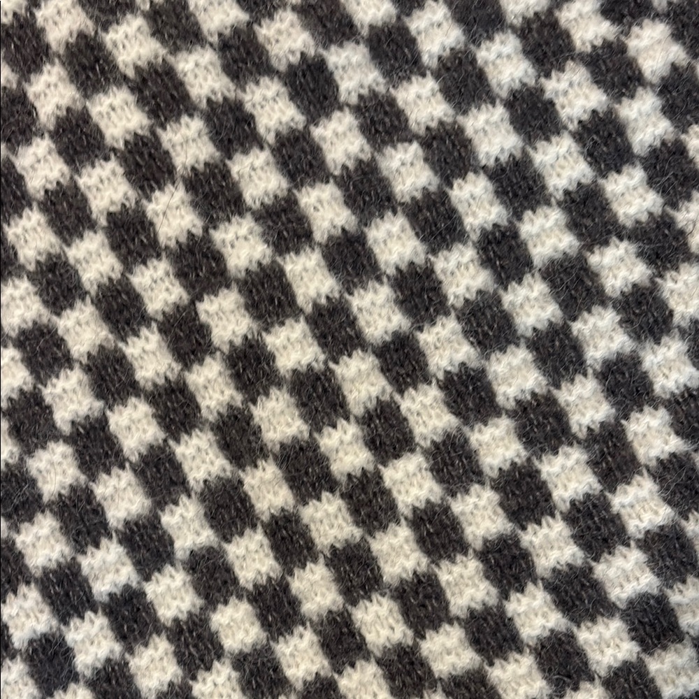 Altar’d State Gray and White Checkered Sweater - Picture 6 of 6